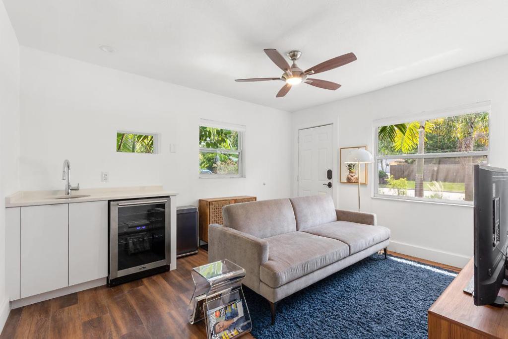 سانت بطرسبرج 'Cozy Palms Oasis' W/ Patio: 4 Mi To St Pete Beach المظهر الخارجي الصورة